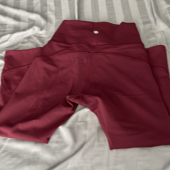 Lululemon In Movement cropped-Redwood - Picture 4 of 7